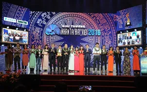 Nhân tài Đất Việt 2016 vinh danh hai quán quân lĩnh vực CNTT