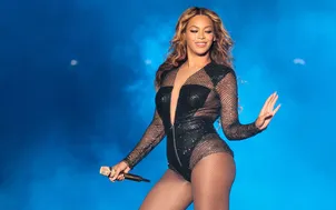 Beyonce bội thu đề cử tại Grammy 59