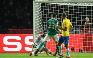 Thành Lương luôn tin ở Brazil, Hồng Sơn đặt cửa cho Đức