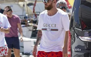 Quên đi kỳ World Cup thất vọng, Messi vui vẻ đi du lịch cùng vợ con