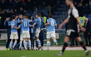 Lazio tìm cách “nhanh nhất” để phân chức vô địch với Juventus