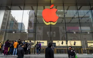 Apple, Huawei triển khai dịch vụ giao điện thoại tận cửa nhà