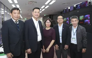 Lãnh đạo Đài THVN thăm và chúc Tết các đơn vị trong đêm Giao thừa
