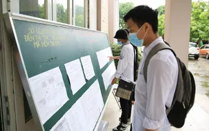 Phân luồng hướng nghiệp: Trường thì có thành tích... còn trò sẽ đi đâu?