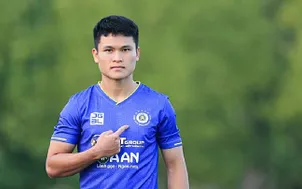 3 phút cùng sao: Chân sút trẻ Phạm Tuấn Hải và những chuyện chưa kể
