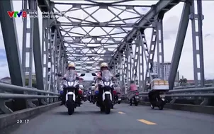 Trên những cung đường: Những cung đường ấm áp lòng dân