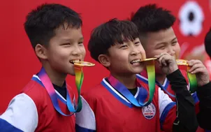 Giải bóng đá cộng đồng Cup Viettel 2025: "Ngọc thô phải giũa, phải mài"