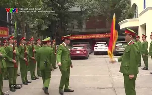 Văn học nghệ thuật: Những người bắt nhịp quân hành