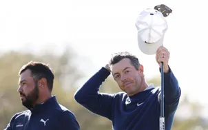 Rory McIlroy đánh bại J.J. Spaun trong trận play-off để giành chiến thắng tại The Players Championship