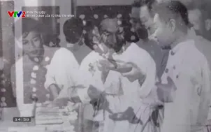 Phim tài liệu: Đi theo ánh lửa từ trái tim mình