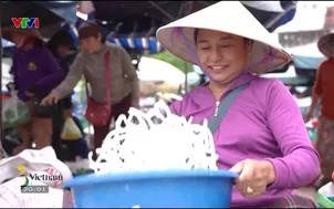 S - Việt Nam: Chợ Đông Hà thiên đường ẩm thực