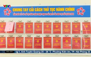 Tự khắc phục khó khăn để phục vụ người dân