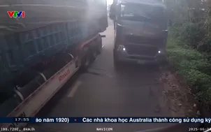 Thiếu quan sát khi qua khúc cua