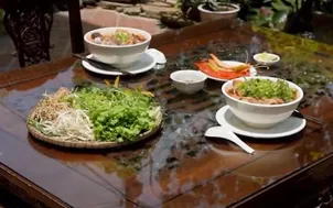 Linh hồn ẩm thực Cố đô - Bún bò Huế lên tầm di sản