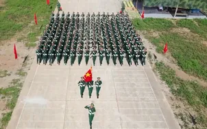 Bộ đội biên phòng hợp luyện chuẩn bị cho đại lễ