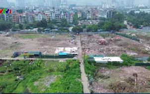 Bịt đường đi vào nghĩa trang của dân làng 