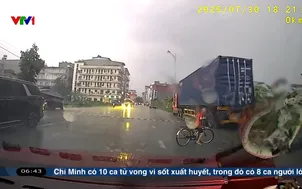 Mất an toàn do không chú ý quan sát khi qua nút giao thông