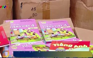 Đường dây sản xuất, tiêu thụ sách giáo khoa giả
