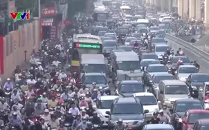Hà Nội sẽ tổng rà soát ô tô, xe máy xăng dầu