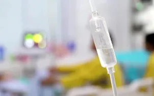 Hiểm nguy khi hít khói thuốc lá điện tử thụ động