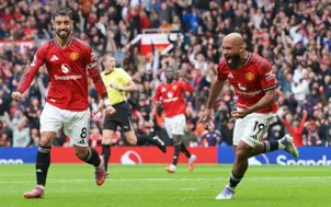 Bruno giải cứu Man Utd trong bữa tiệc 5 bàn thắng nghẹt thở