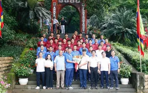 U23 Việt Nam dâng hương Đền Hùng trước thềm Vòng loại U23 châu Á