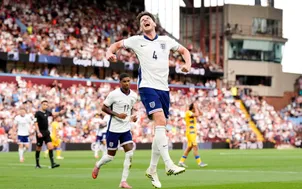 Thắng Andorra 2-0, tuyển Anh duy trì thành tích toàn thắng tại Vòng loại World Cup