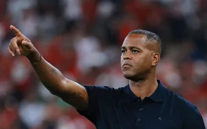Kluivert lên dây cót tinh thần cho Indonesia, chỉ rõ nhiệm vụ bắt buộc trước trận gặp Iraq