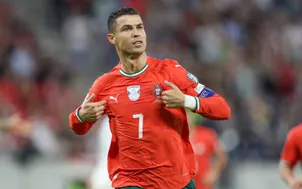 Cristiano Ronaldo sẽ tiếp tục thi đấu sau World Cup 2026
