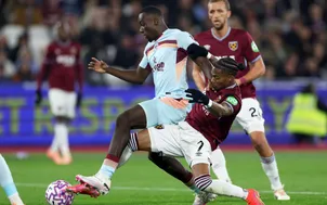 Tranh cãi tình huống VAR ở trận West Ham vs Brentford