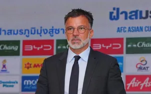 Tân HLV ĐT Thái Lan tự tin hoàn thành giấc mơ World Cup