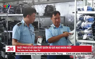 Triệt phá cơ sở sản xuất quần áo giả mạo nhãn hiệu