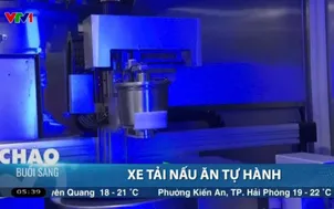 Xe tải nấu ăn tự hành 