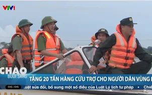 Tặng 20 tấn hàng cứu trợ cho người dân vùng lũ