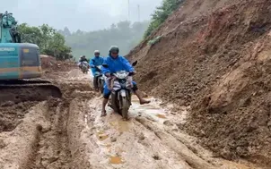 Tập trung thông tuyến đường Hồ Chí Minh