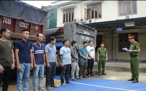 Đường dây khai thác cát trái phép ở Quảng Ngãi