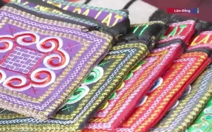 Nghề dệt thổ cẩm truyền thống của người K'Ho