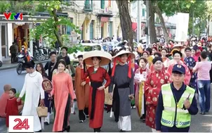 Trang phục cổ truyền trong trái tim người Việt trẻ