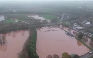 Bão Claudia gây lụt nghiêm trọng tại Anh