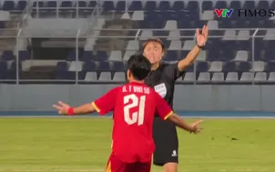 HLV Mai Đức Chung: Trọng tài "dễ" với Philippines