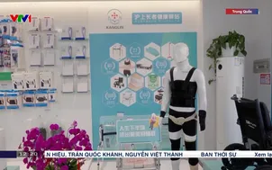 Cho thuê robot phục vụ người cao tuổi 