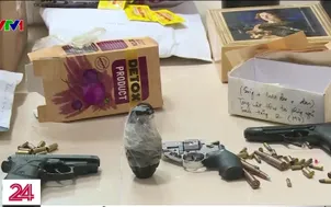 Phát hiện loại ma túy cực độc khi triệt phá ổ nhóm trong ngõ nhỏ