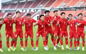 U22 Việt Nam 2-0 U22 Malaysia: Thắng thuyết phục, đoạt ngôi đầu bảng vào bán kết
