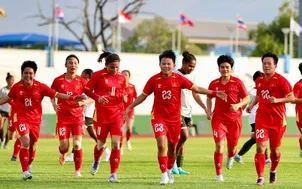 ĐT nữ Việt Nam thắng đậm Indonesia, thẳng tiến chung kết bóng đá nữ SEA Games 33