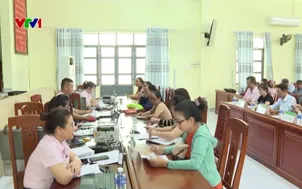 Hỗ trợ người dân vùng lũ khôi phục sản xuất