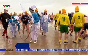 Lễ hội tắm biển đầu năm