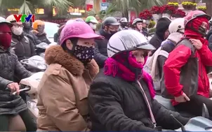 Ngày đầu rét đậm, Hà Nội rét buốt cả ngày