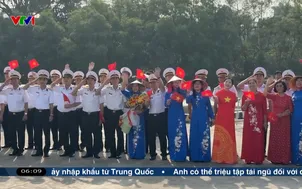 Đưa tết đến chiến sĩ nơi đảo xa