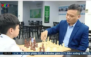 Cậu bé 11 tuổi giành hơn 100 huy chương cờ vua 