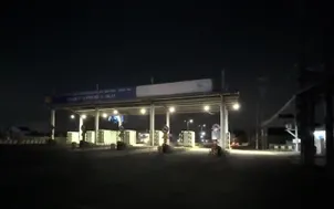 Khó tháo dỡ trạm thu phí quốc lộ 51